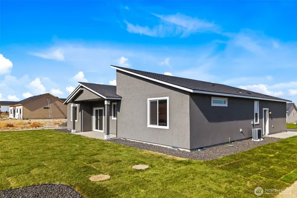 $405,621 | 8383 Desert Greens Loop Southeast, Othello, WA 99344