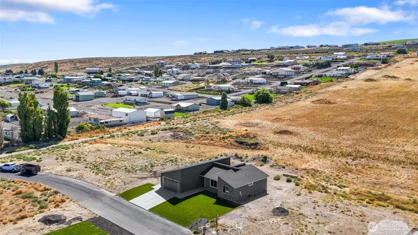 $405,621 | 8383 Desert Greens Loop Southeast, Othello, WA 99344