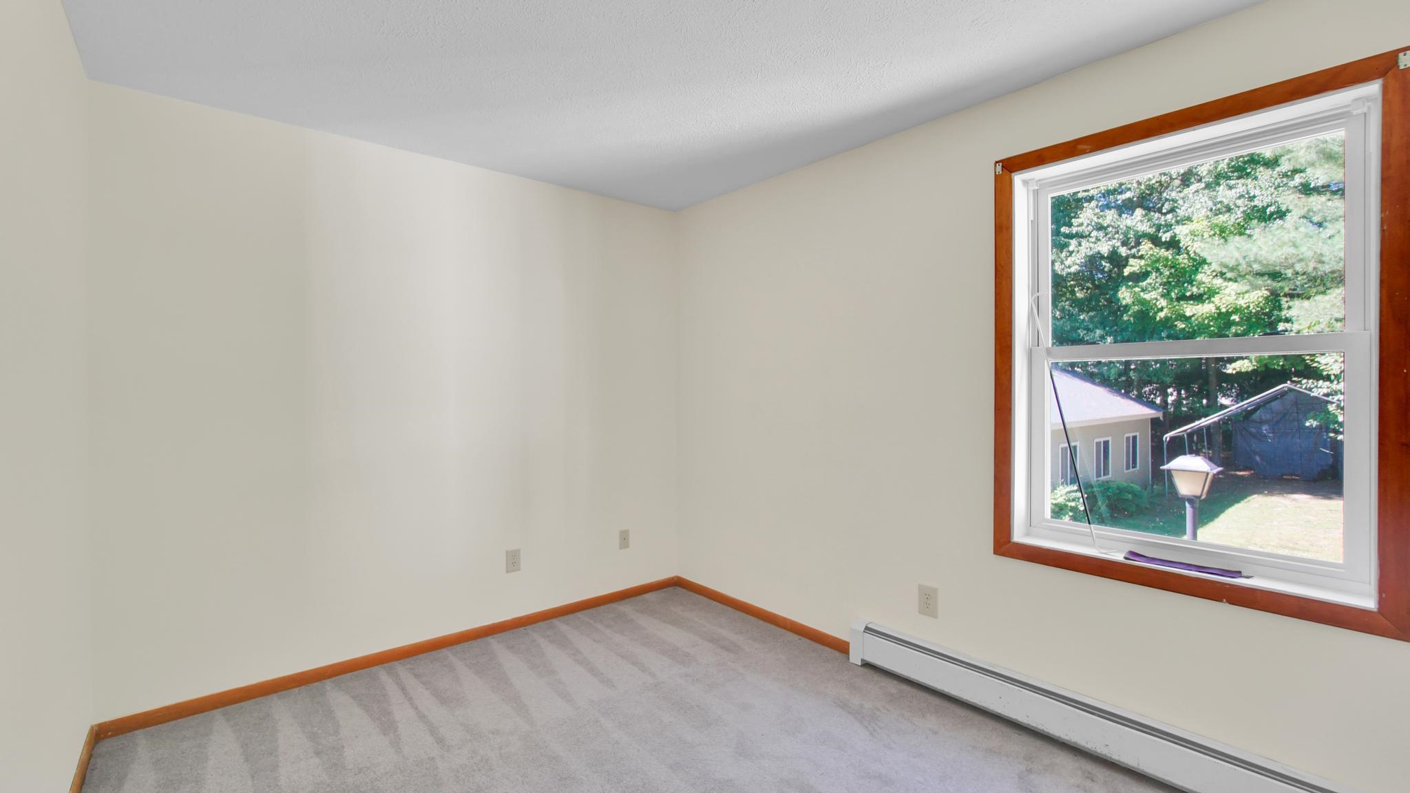 207 McMullen Road Milton, VT 05468 - Photo 13 of 29 Gallery Image 13