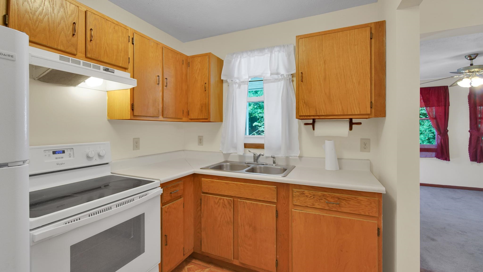 207 McMullen Road Milton, VT 05468 - Photo 3 of 29 Gallery Image 3