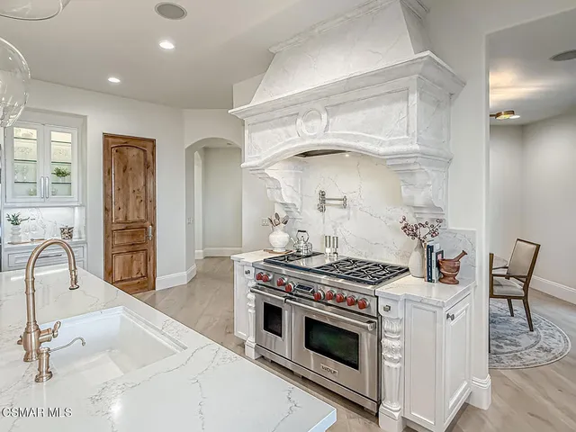 $2,980,000 | 25877 Shady Oak Lane, Valencia, CA 91381