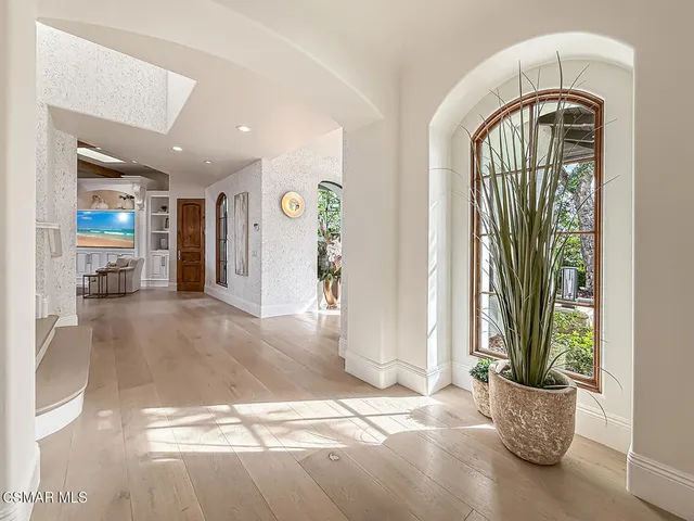 $2,980,000 | 25877 Shady Oak Lane, Valencia, CA 91381