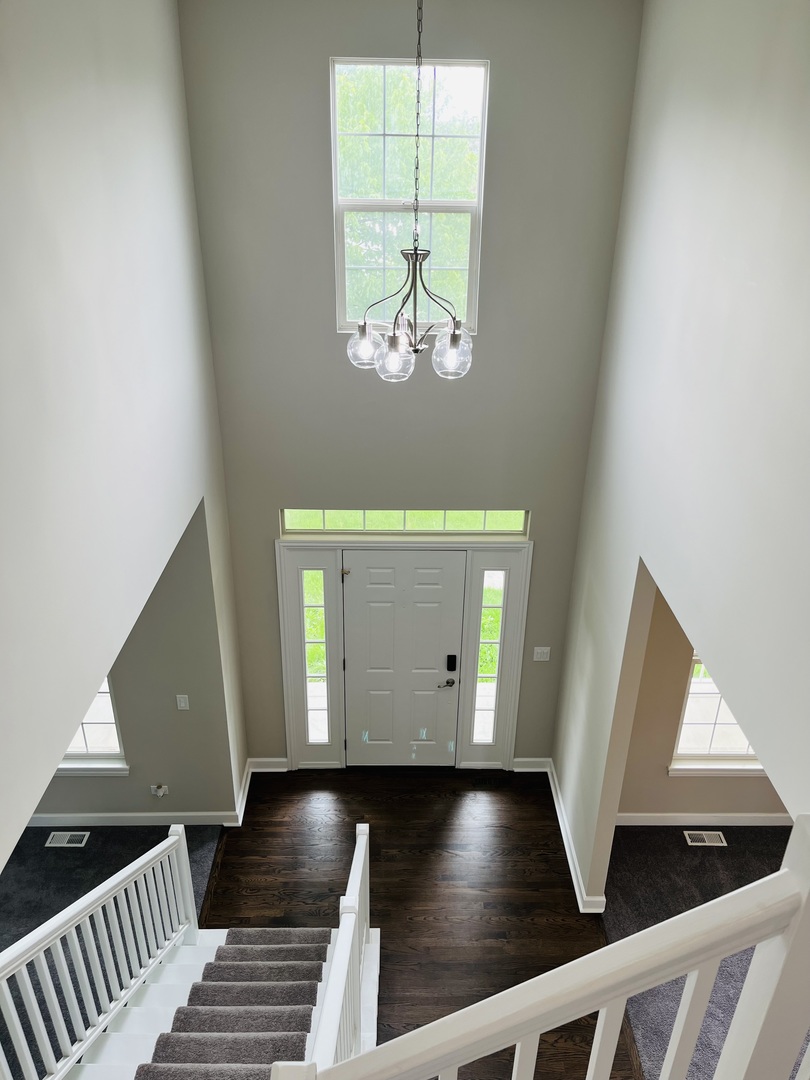 5614 Dakota Ridge Johnsburg, IL 60051 - Photo 3 of 41 Gallery Image 3