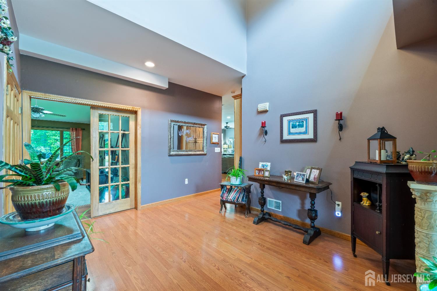 28 Sugar Bush Road Howell, NJ 07731 - Photo 8 of 61