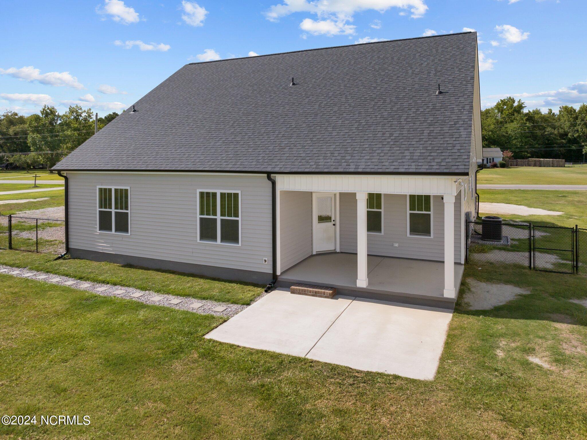 365 Old Snow Hill Road Ayden, NC 28513 - Photo 36 of 47 53-web-or-mls-DJI_0278