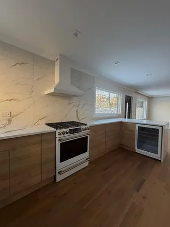 $5,800 | 830 Deerfield Road, Highland Park, IL 60035