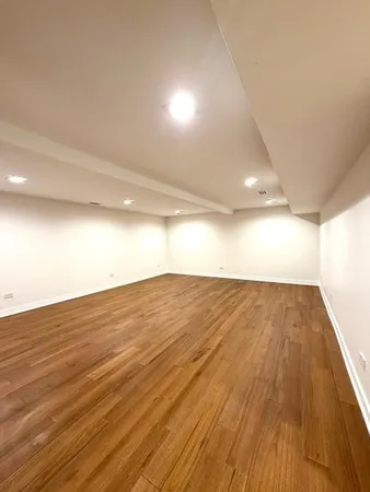 $5,800 | 830 Deerfield Road, Highland Park, IL 60035