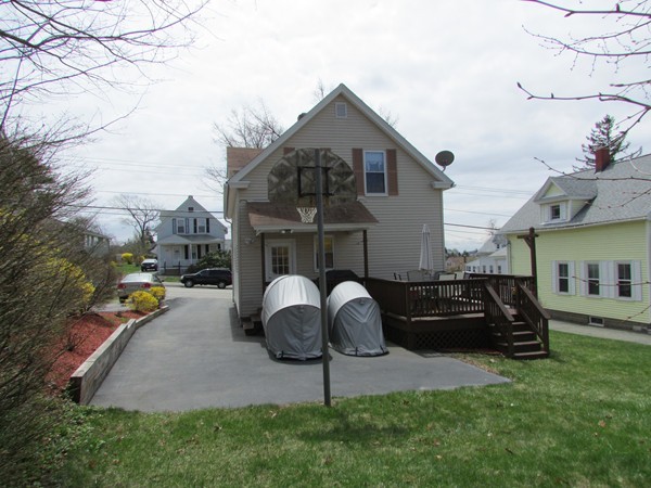 129 Fairhaven Road Worcester, MA 01606 - Photo 4 of 25 Gallery Image 4