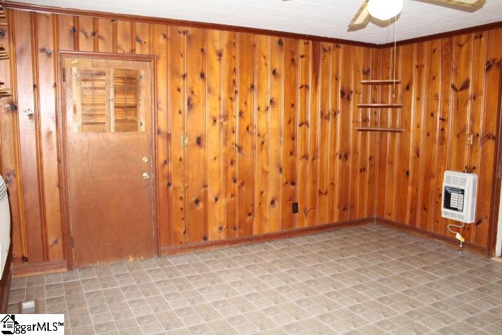 102 Phillips Street Clinton, SC 29325 - Photo 4 of 36 Gallery Image 4