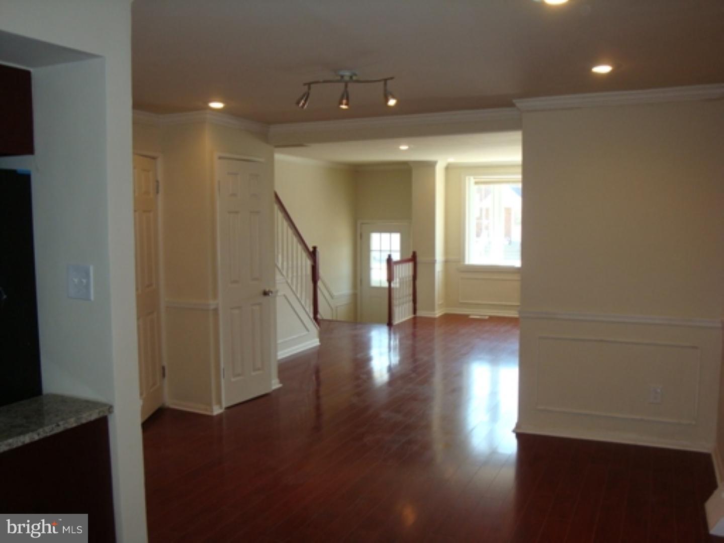 3701 Bellaire Road Philadelphia, PA 19154 - Photo 4 of 19 Dining Room