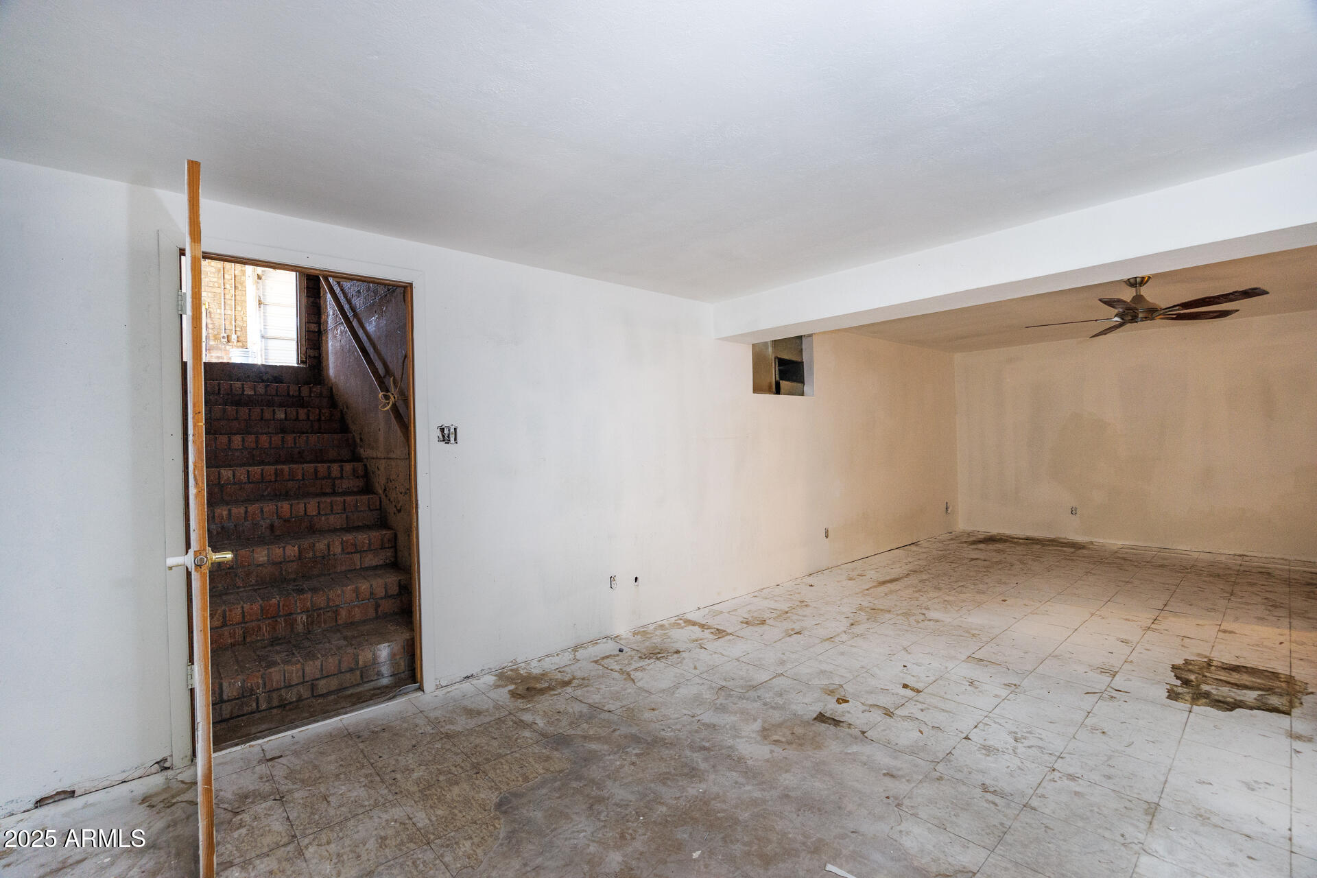 15094 West Earley Road Casa Grande, AZ 85122 - Photo 43 of 68 Sub-Basement Main Room View