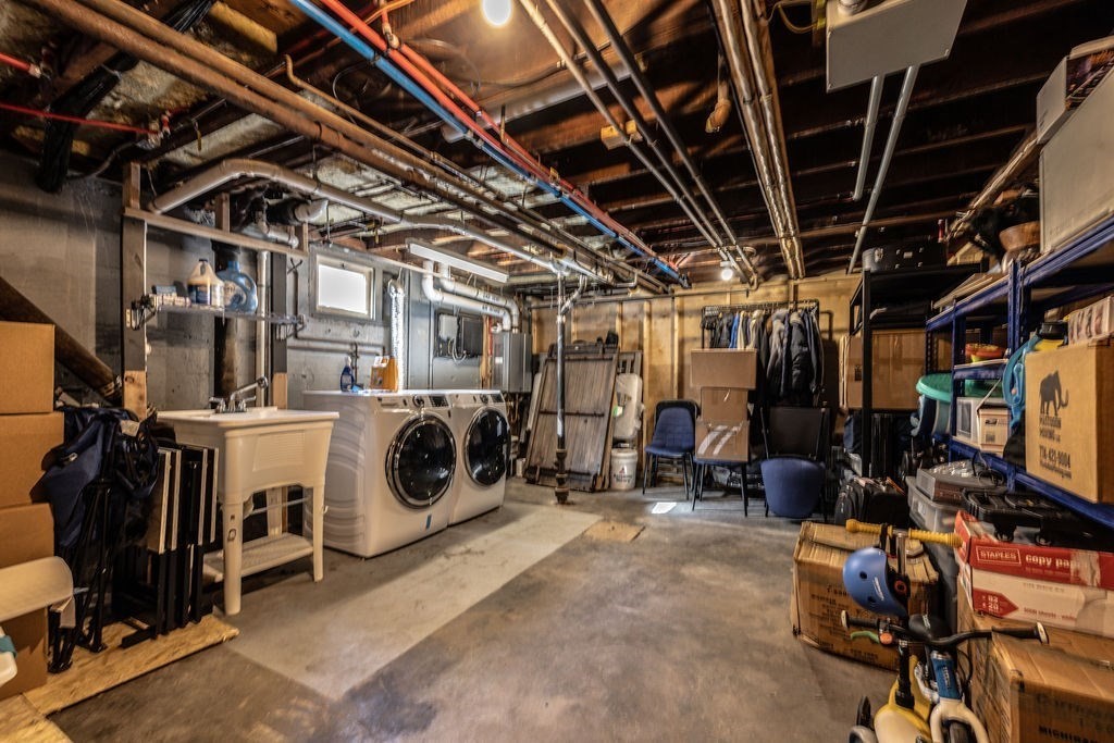 70 Clyde Street, Unit 2 Newton, MA 02460 - Photo 27 of 28