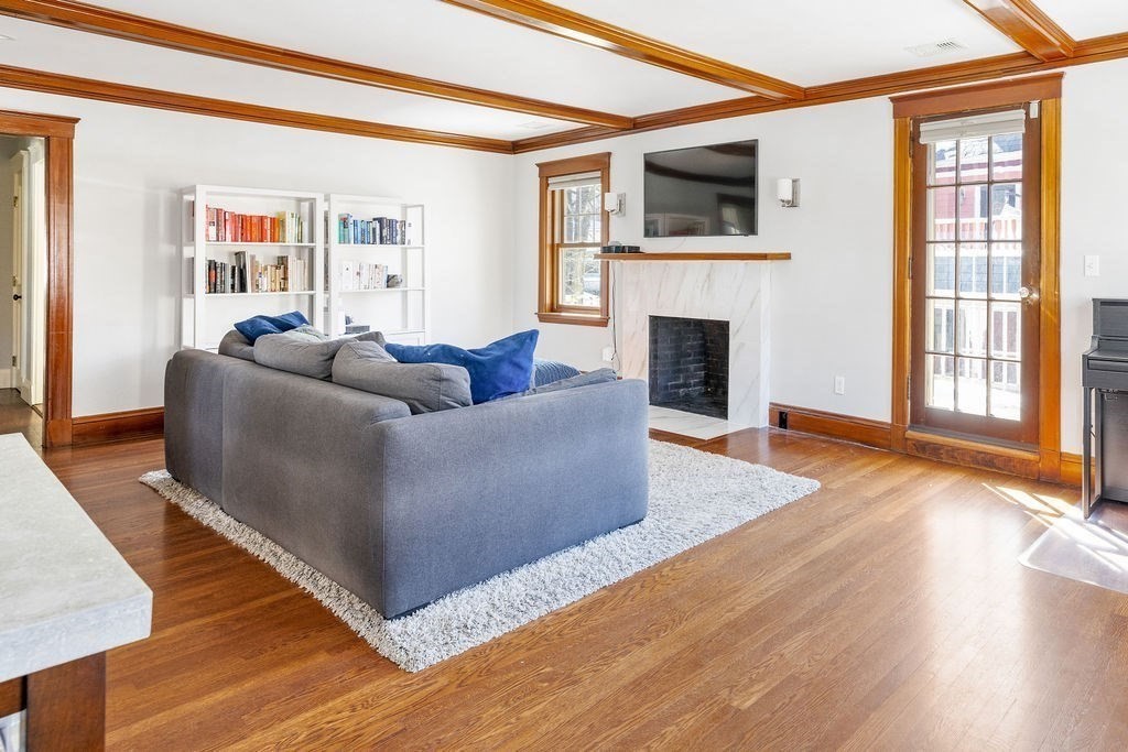 70 Clyde Street, Unit 2 Newton, MA 02460 - Photo 7 of 28