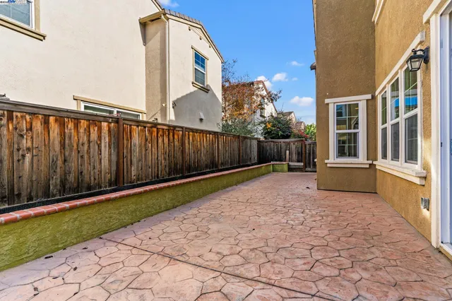 $1,199,000 | 1525 Middle Lane, Hayward, CA 94545