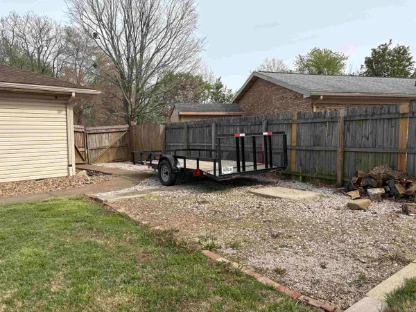 $239,000 | 5855 Westchester Drive, Newburgh, IN 47630
