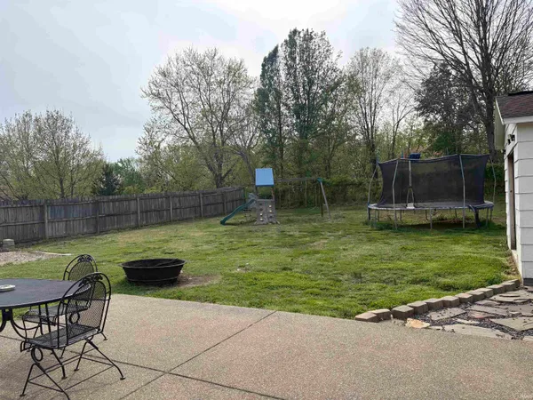 $239,000 | 5855 Westchester Drive, Newburgh, IN 47630