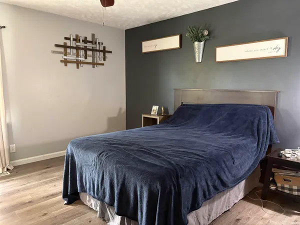 $239,000 | 5855 Westchester Drive, Newburgh, IN 47630