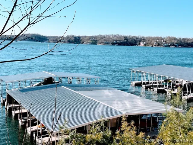 $369,000 | 31 Falls Dr Lake, Unit 1A, Lake Ozark, MO 65049
