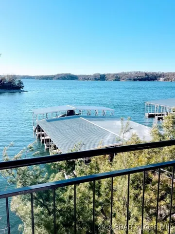 $369,000 | 31 Falls Dr Lake, Unit 1A, Lake Ozark, MO 65049