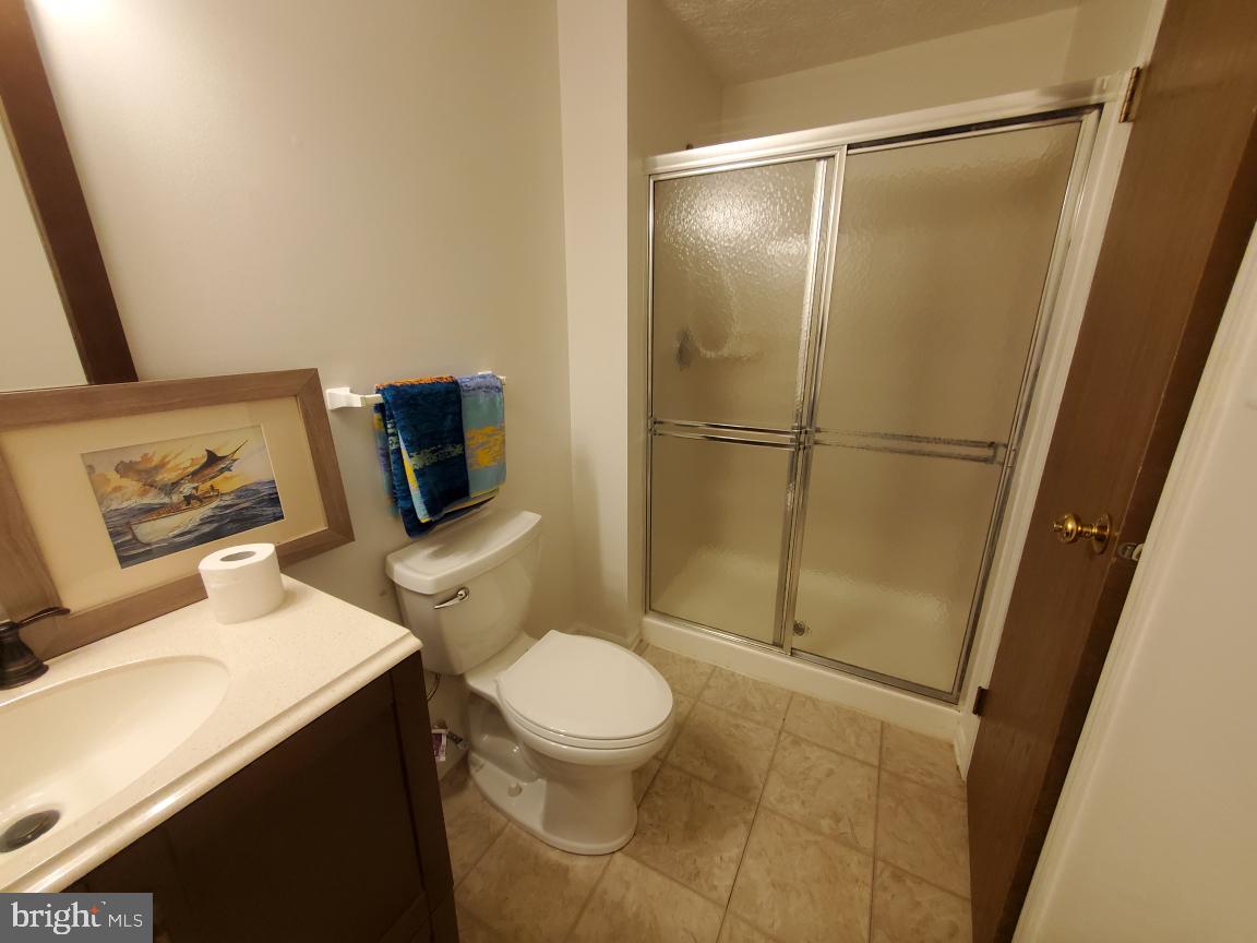 32 Hyacinth Road Parkville, MD 21234 - Photo 21 of 23 Lower Level bath