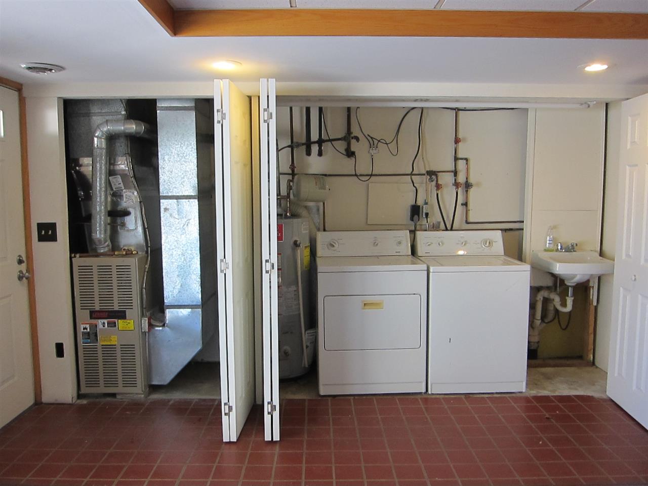 67 Cannongate III Road Nashua, NH 03063 - Photo 20 of 24 Gallery Image 20