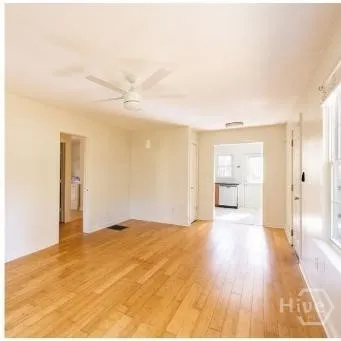 $2,000 | 330 Willow Run, Athens, GA 30606