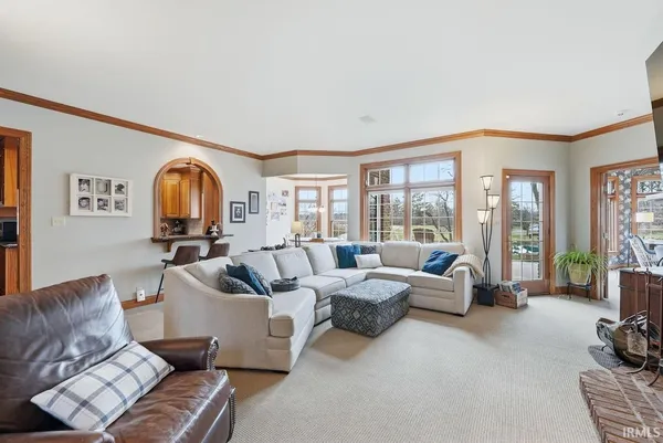 $949,000 | 14327 East Co Road 150 South, Parker City, IN 47368