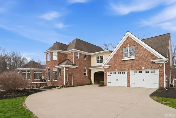 $949,000 | 14327 East Co Road 150 South, Parker City, IN 47368