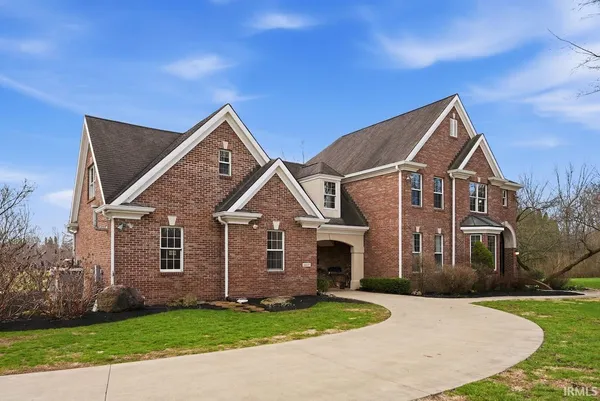 $949,000 | 14327 East Co Road 150 South, Parker City, IN 47368