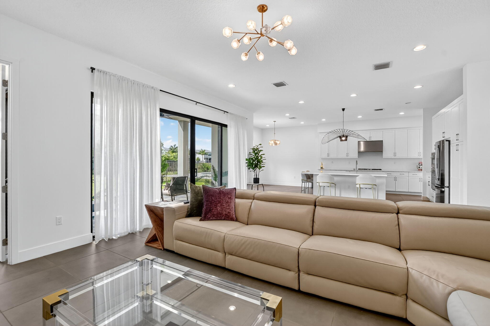 8284 Royal County Down Road Boca Raton, FL 33434 - Photo 11 of 104 17-web-or-mls-055_DSC_0331