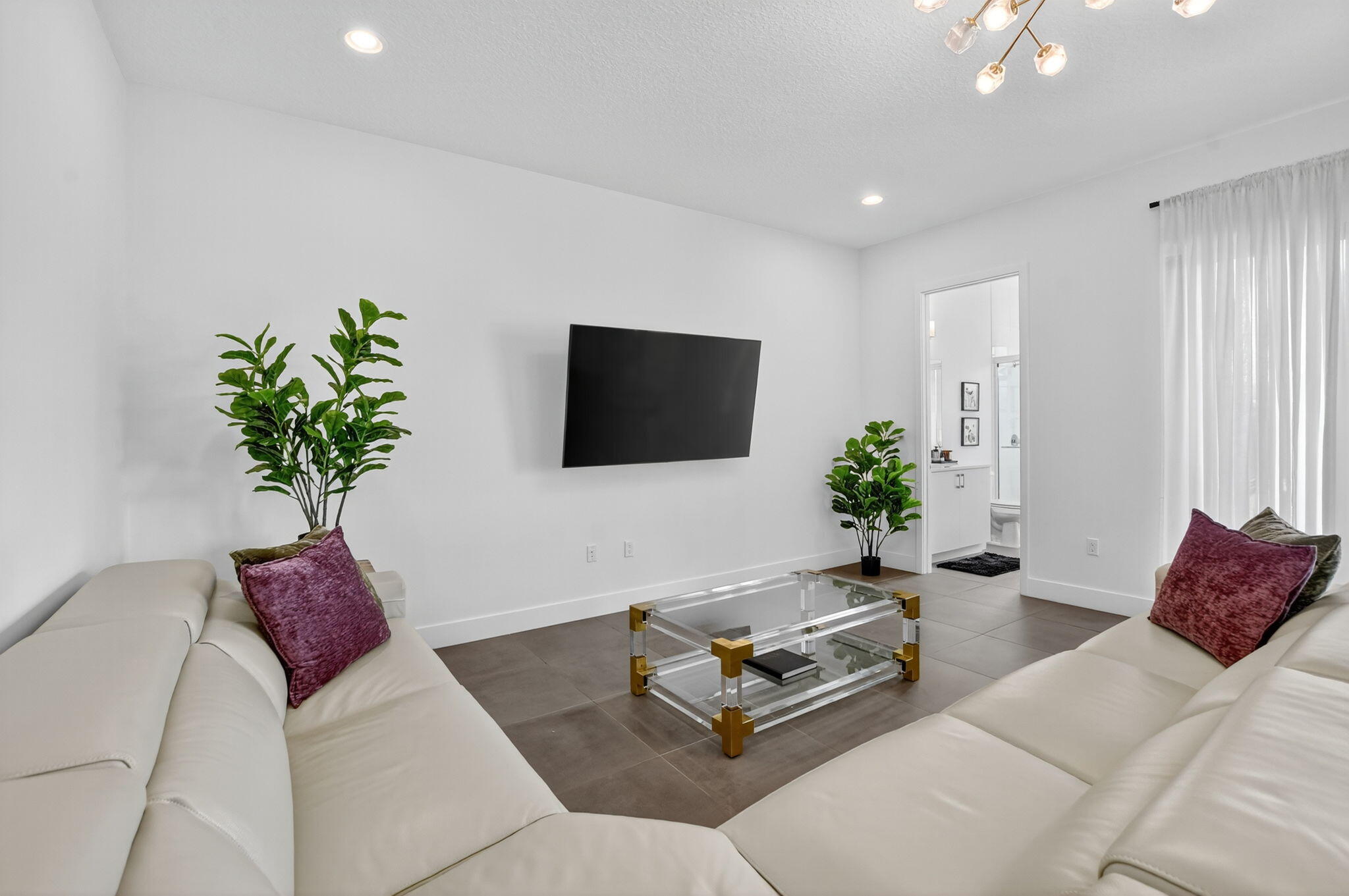 8284 Royal County Down Road Boca Raton, FL 33434 - Photo 10 of 104 15-web-or-mls-053_DSC_0323
