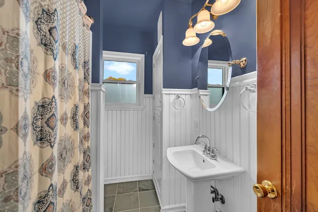 $250,000 | 405 West Bluff Street, Streator, IL 61364