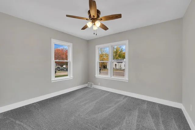 $250,000 | 405 West Bluff Street, Streator, IL 61364