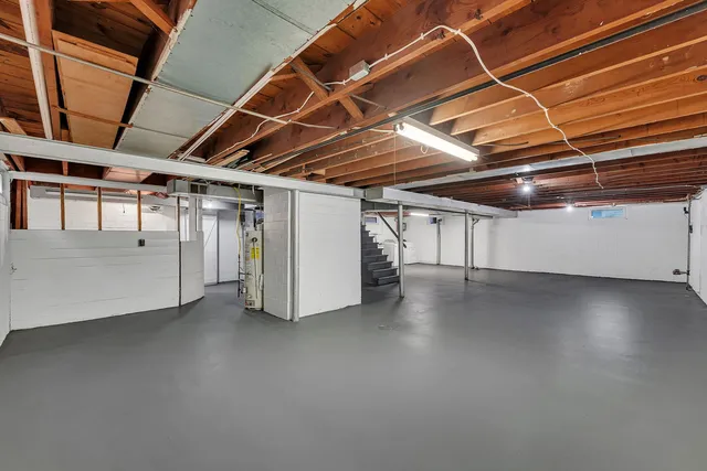 $250,000 | 405 West Bluff Street, Streator, IL 61364