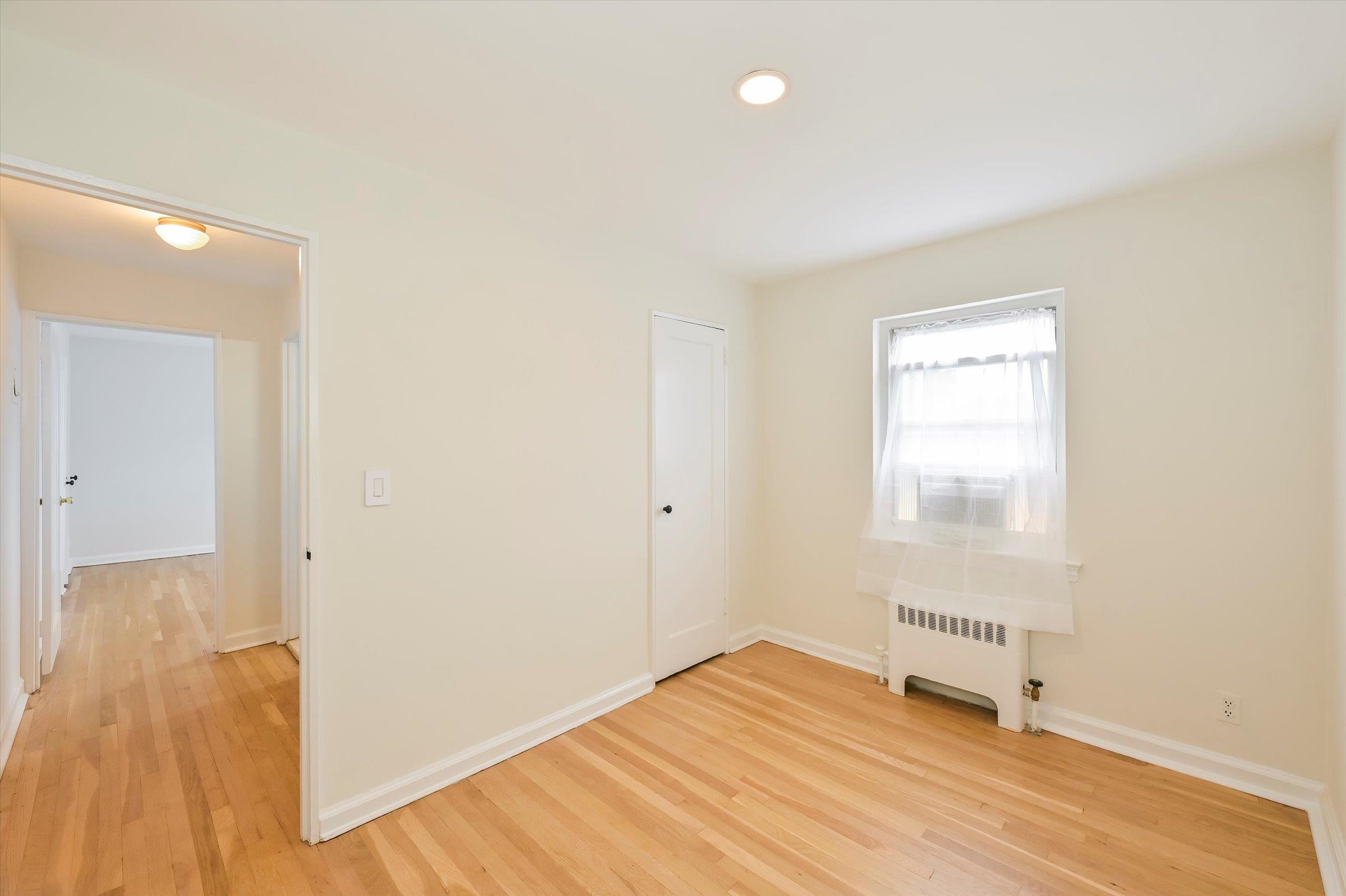 461 Heath Place, Unit 23 Hackensack, NJ 07601 - Photo 16 of 28