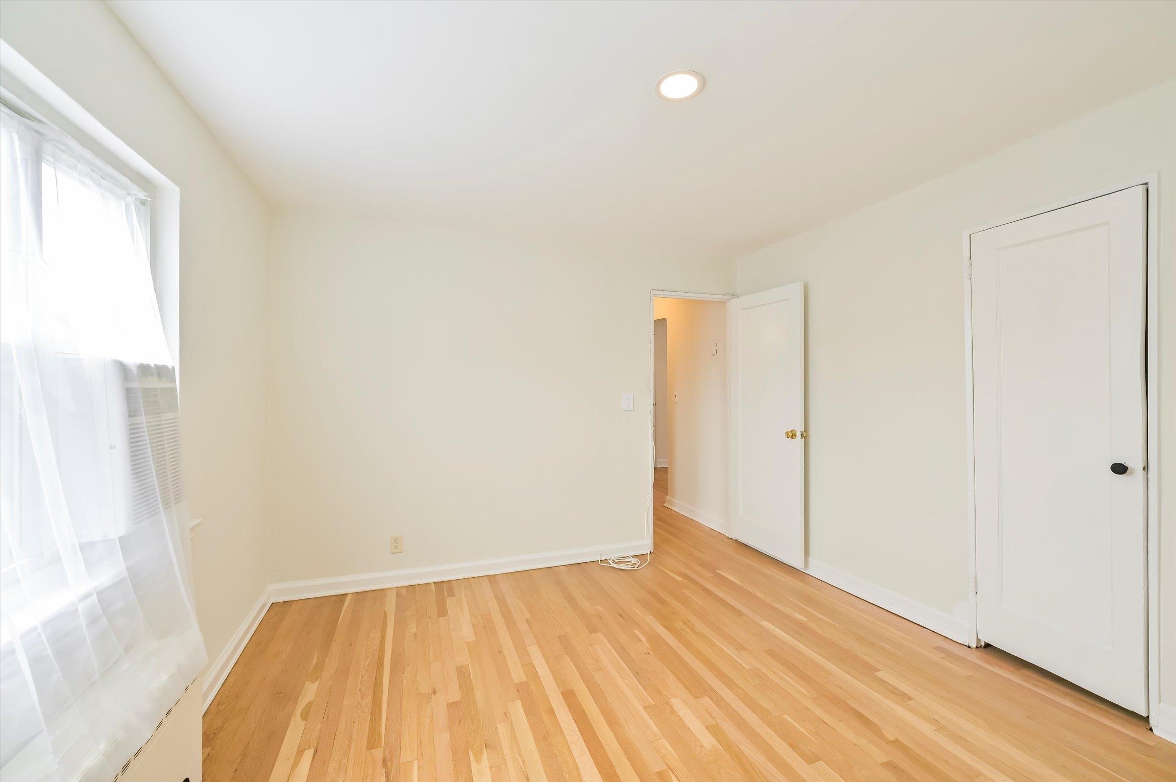 461 Heath Place, Unit 23 Hackensack, NJ 07601 - Photo 23 of 28