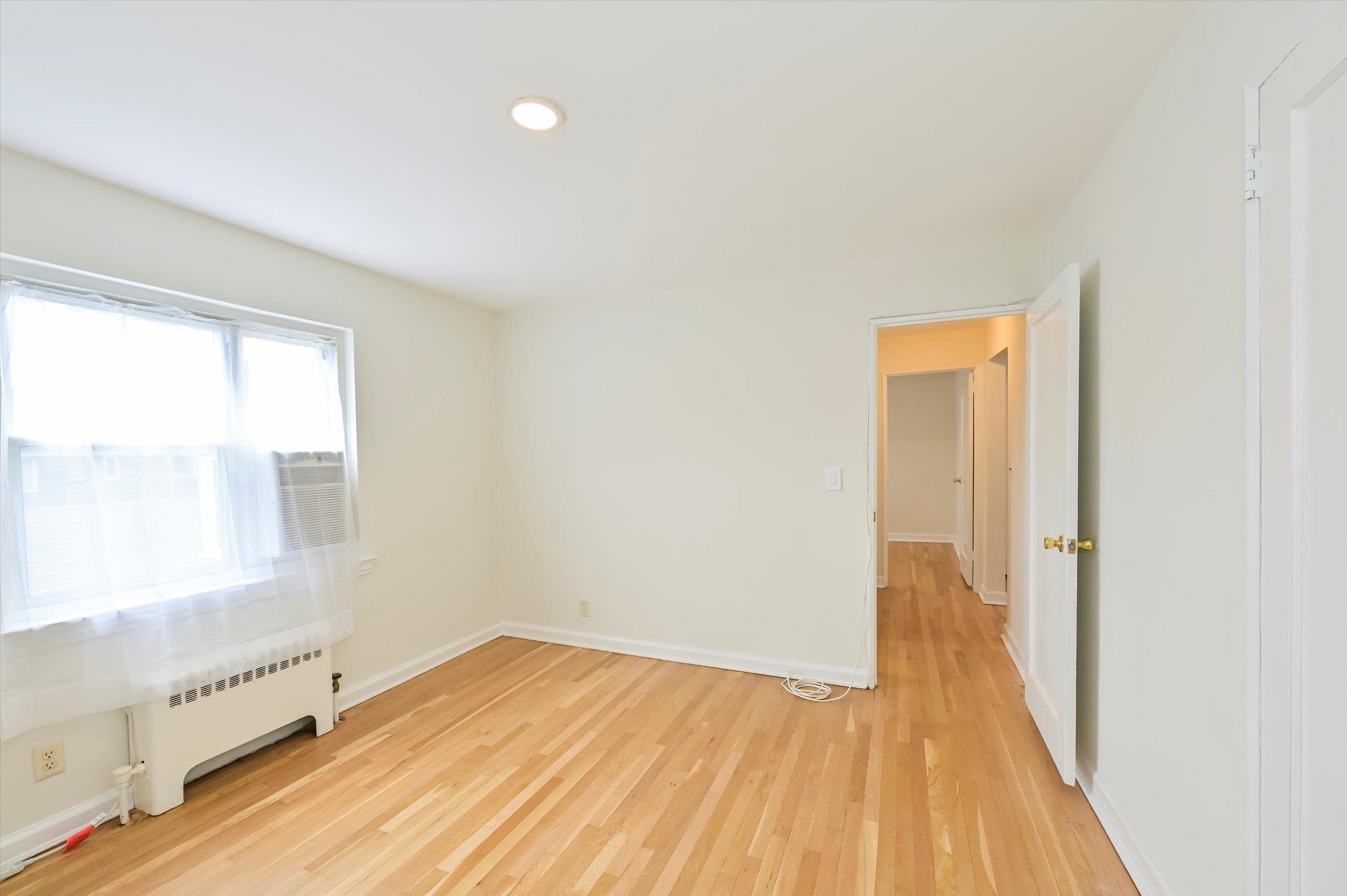 461 Heath Place, Unit 23 Hackensack, NJ 07601 - Photo 24 of 28