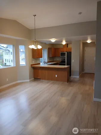 $333,000 | 12432 Southeast 272nd Place, Unit B202, Kent, WA 98030