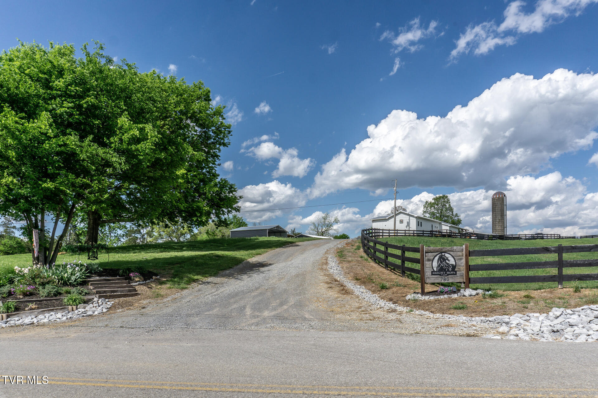 780 Bright Hope Road Greeneville, TN 37743 - Photo 6 of 68 780BrightHopeG_015