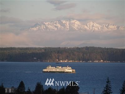 3315 58th Avenue Southwest Seattle, WA 98116 - Photo 1 of 1