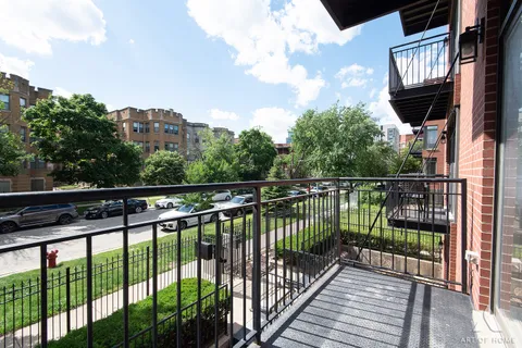 $324,999 | 6123 South Kimbark Avenue, Unit 1S, Chicago, IL 60637
