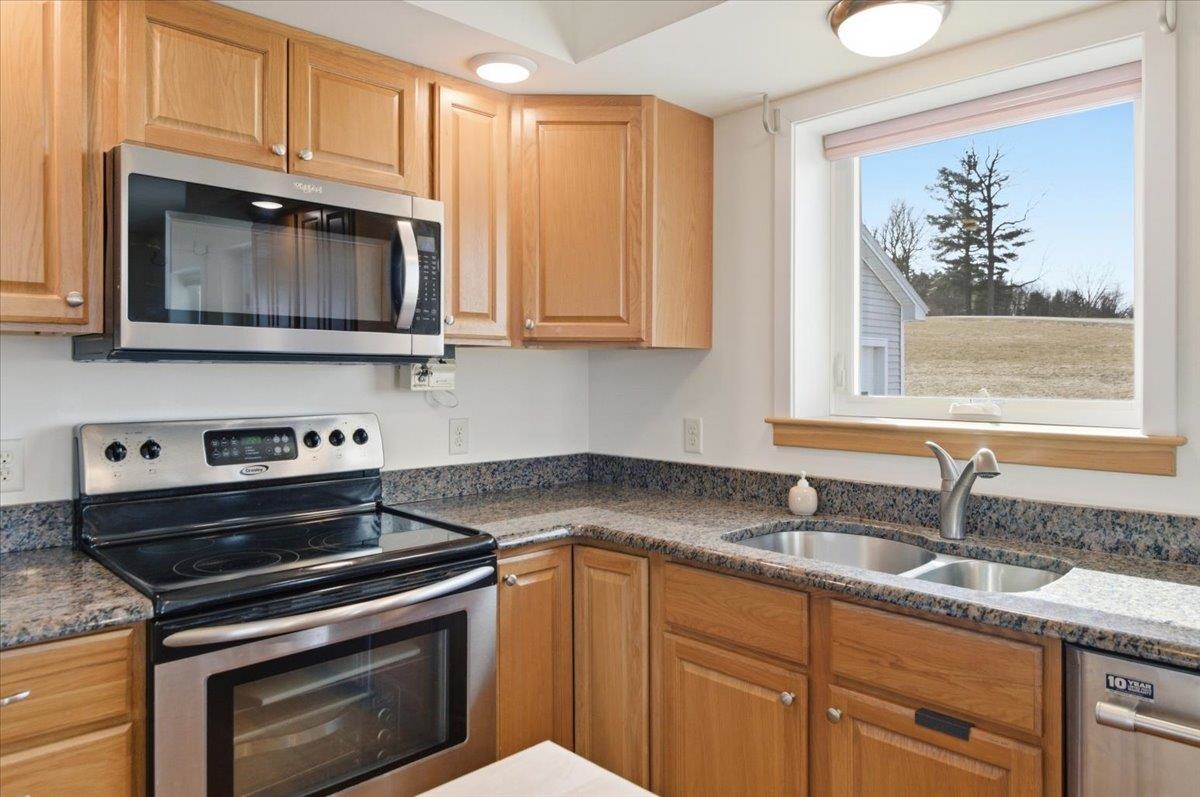 64 Bristol Road Monkton, VT 05443 - Photo 15 of 55