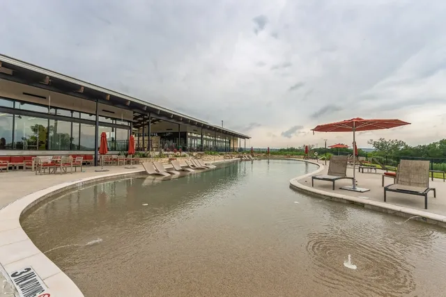 $2,500 | 9800 Evening Canopy Drive, Manor, TX 78653