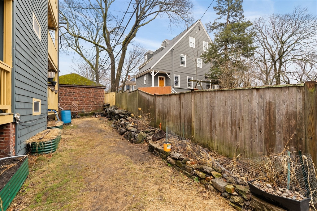 97 Montebello Road, Unit 6 Boston, MA 02130 - Photo 32 of 34 Gallery Image 32