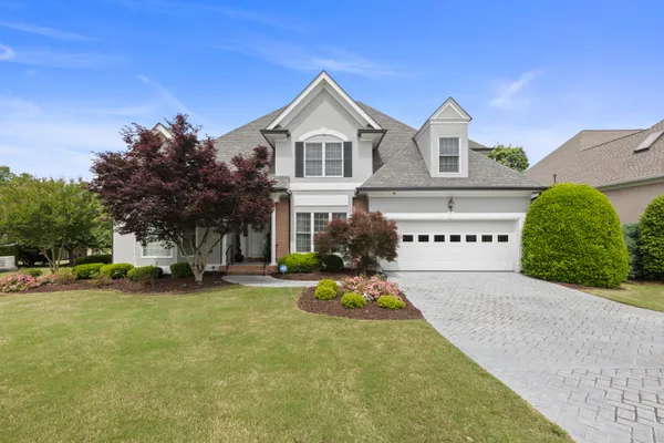 $879,500 | 313 Willow Glen Road, Chattanooga, TN 37421