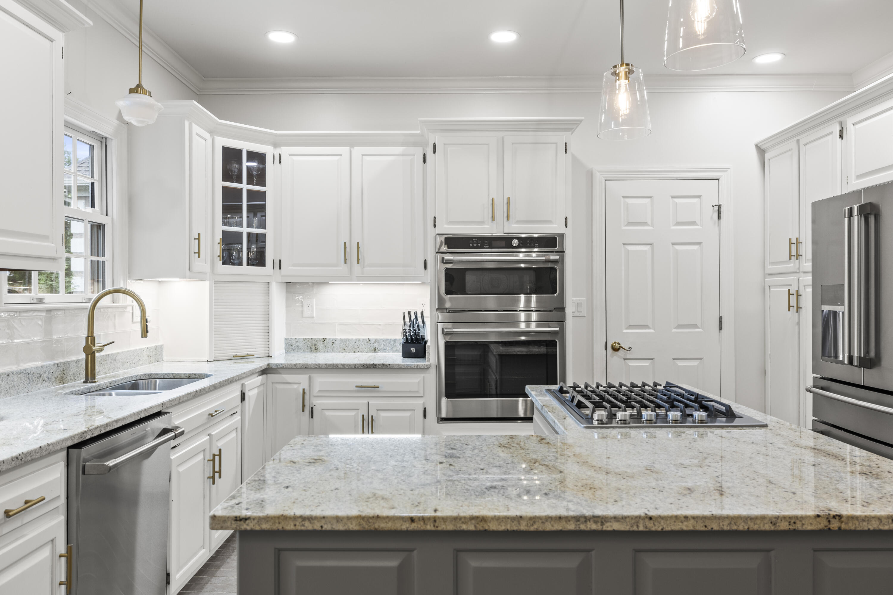 313 Willow Glen Road Chattanooga, TN 37421 - Photo 17 of 45 Kitchen