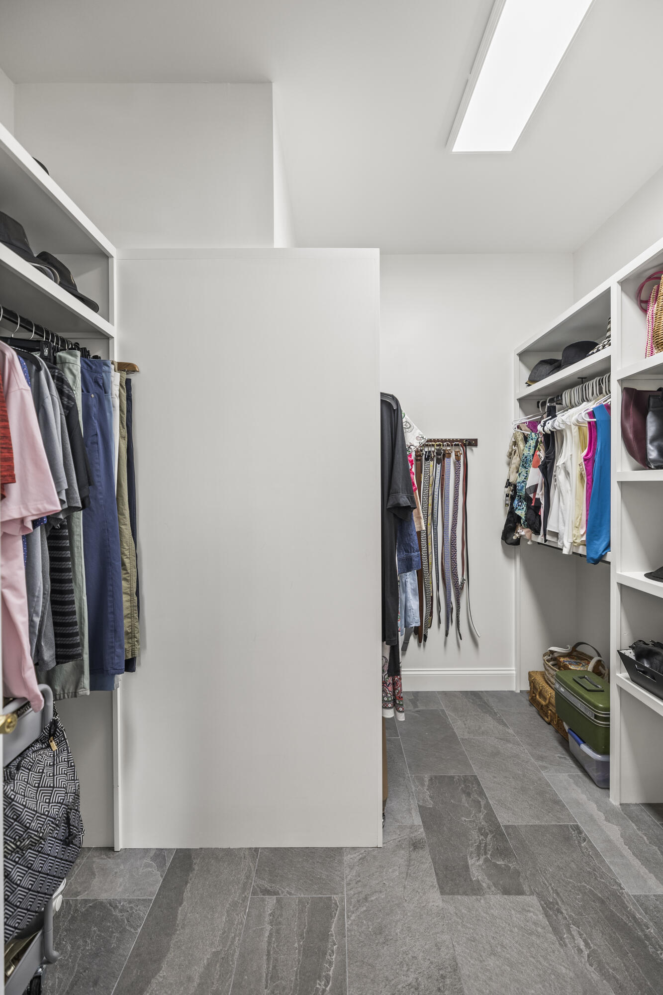313 Willow Glen Road Chattanooga, TN 37421 - Photo 29 of 45 Walk-in-closet
