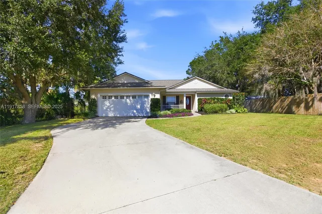 $405,000 | 2756 Monte Carlo Drive, Eustis, FL 32726