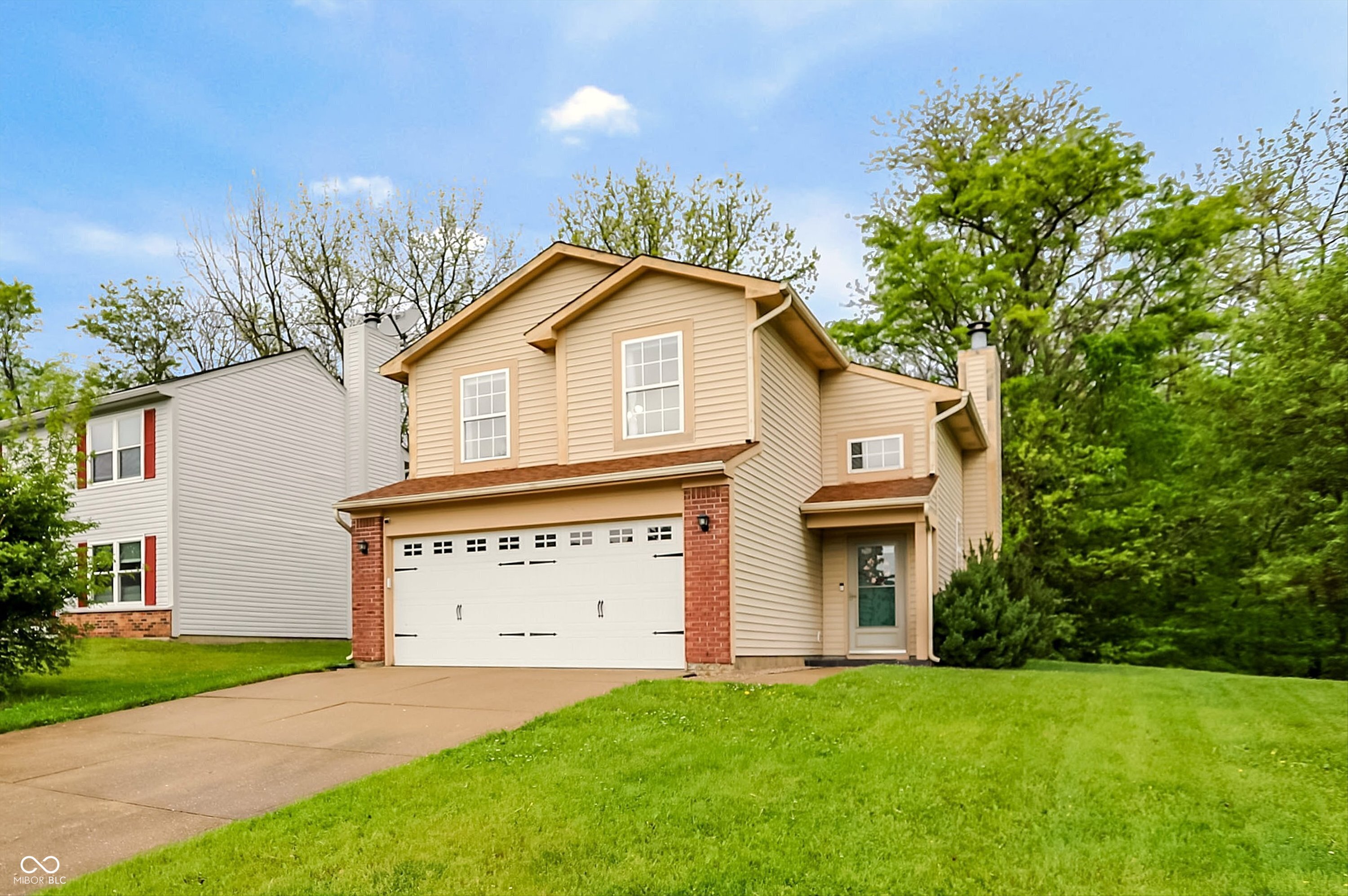 5420 Milhouse Road Indianapolis, IN 46221 - Photo 3 of 39