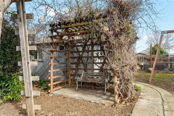 $395,000 | 650 Pacific Avenue, Willows, CA 95988